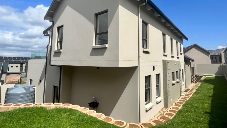 3 Bedroom Property for Sale in Outeniquasbosch Western Cape